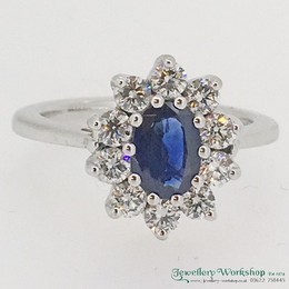 18ct Sapphire & Diamond Cluster Ring