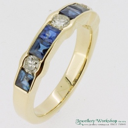 18ct Sapphire and Diamond Ring