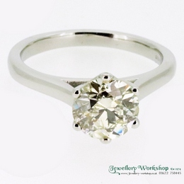 2ct Diamond Platinum Ring