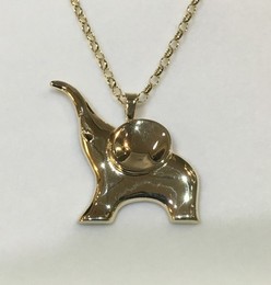 9ct Gold Elephant Pendant